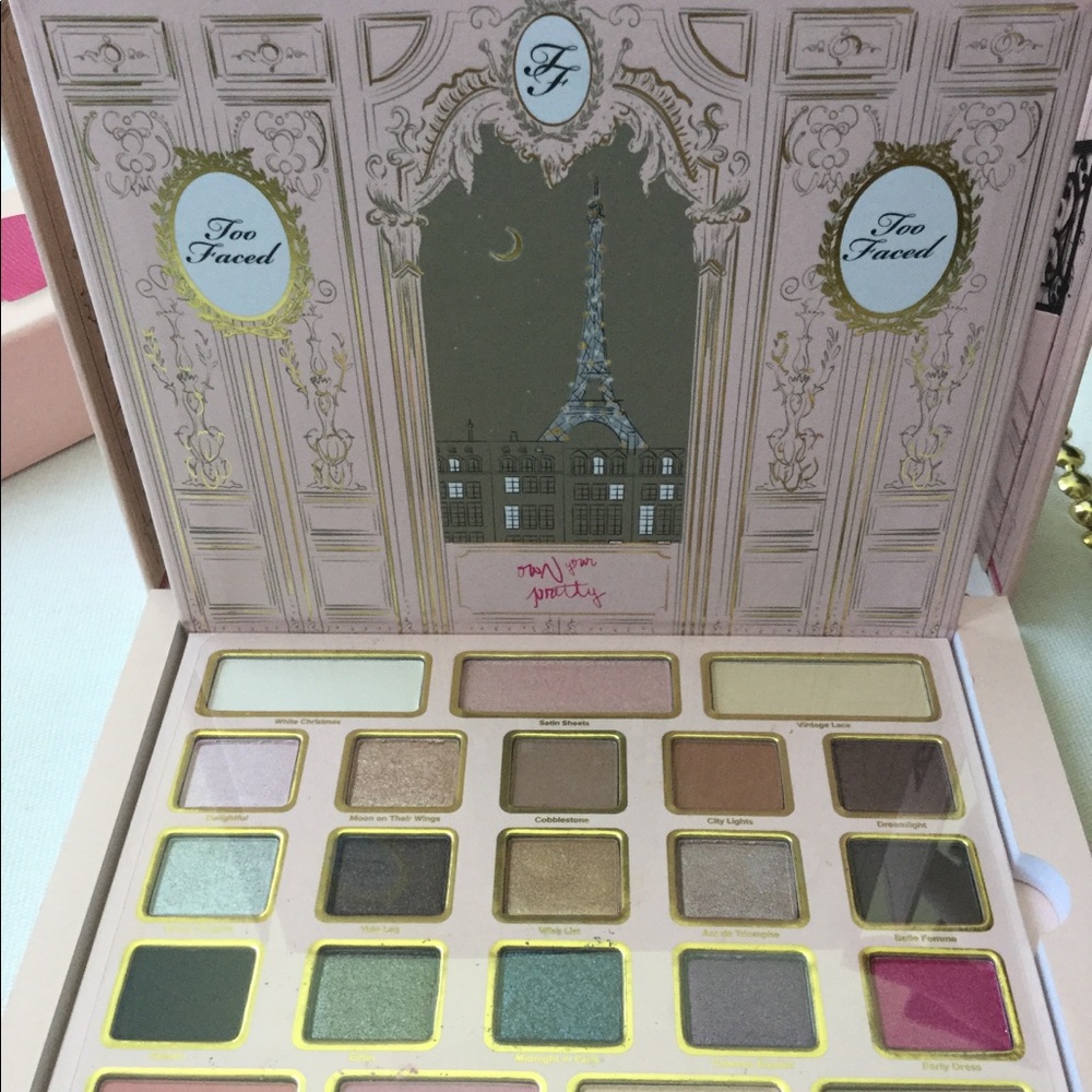 💖HOST PICK Limited Edition Too Faced Makeup Set💖 - Picture 5 of 8